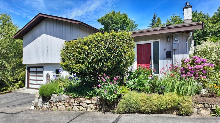 11 - 6172 Alington Rd - Du West Duncan Townhouse for Sale, 3 Bedrooms (1004684)