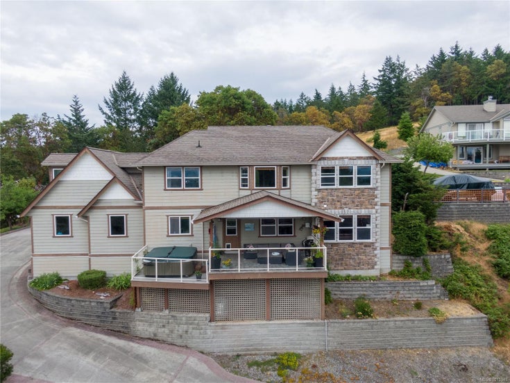 1142 Kathleen Dr - Du East Duncan Single Family Residence for Sale, 4 Bedrooms (1015948)