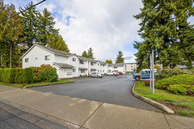 104 - 2555 Dingwall St - Du East Duncan Condo Apartment for Sale, 2 Bedrooms (1018022)
