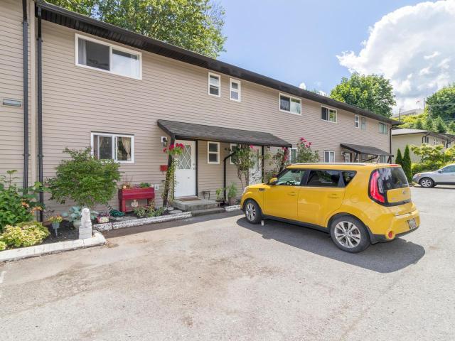 26 3025 COWICHAN LAKE ROAD - Du West Duncan Condo Apartment, 3 Bedrooms (470959)