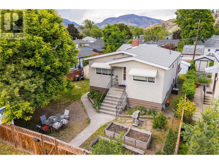 548/546 Roanoke Avenue - Kelowna House for Sale, 3 Bedrooms (10335202)