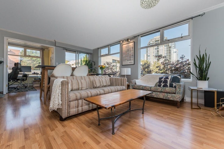304 720 Carnarvon Street - Downtown NW Apartment/Condo(R2731096)