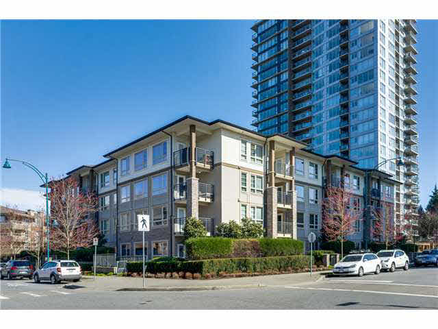 312 701 Klahanie Drive - Port Moody Centre Apartment/Condo(V1109583)