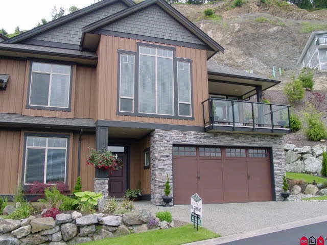 12 43540 Alameda Drive - Chilliwack Mountain Townhouse, 3 Bedrooms (H1002928)
