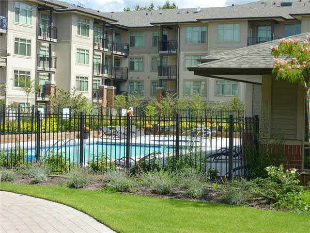 110 9288 Odlin Road - West Cambie Apartment/Condo, 2 Bedrooms (V867095)