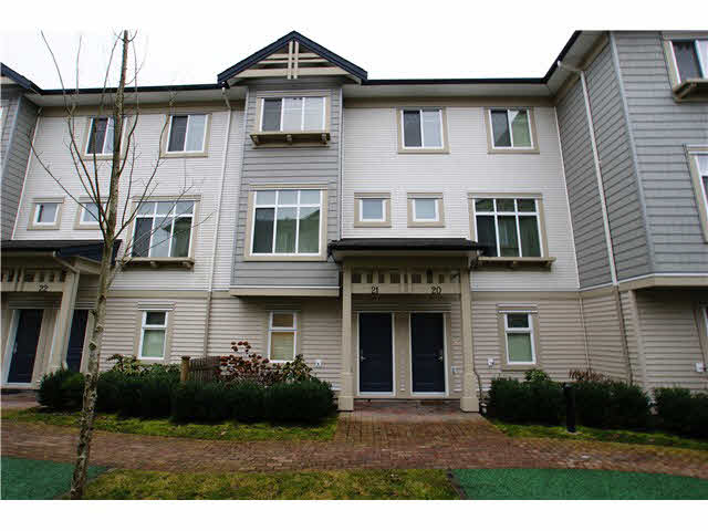 21 8418 163rd Street - Fleetwood Tynehead TWNHS, 4 Bedrooms (F1430156)