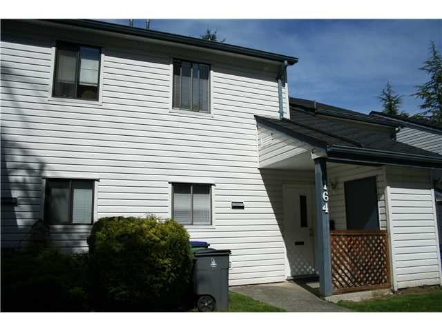 164 13746 67 Avenue - East Newton TWNHS, 3 Bedrooms (R2235352)