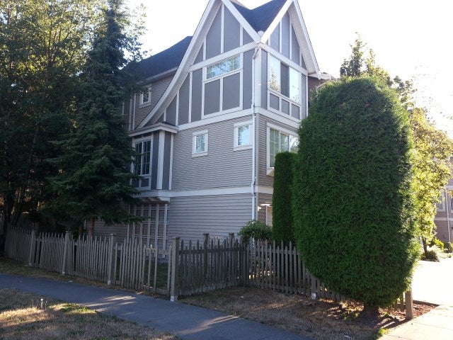 32 12778 66 Avenue - West Newton TWNHS, 2 Bedrooms (R2027505)