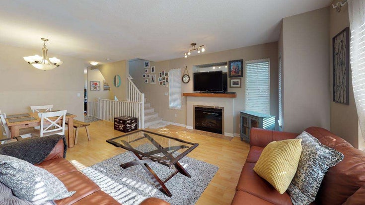 7 8778 159 Street - Fleetwood Tynehead TWNHS, 4 Bedrooms (R2394859)