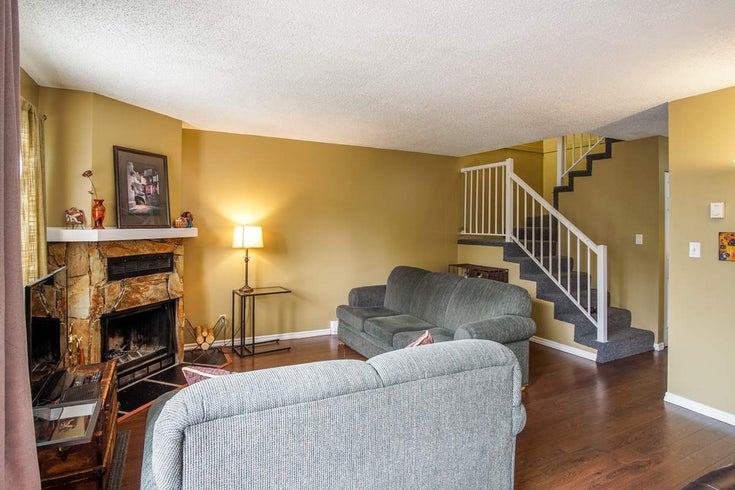202 7144 133b Street - West Newton TWNHS, 2 Bedrooms (R2194806)