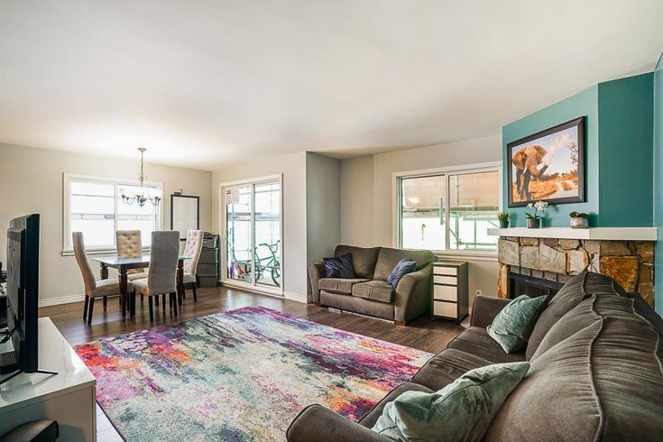 201 13283 70b Avenue - West Newton TWNHS, 3 Bedrooms (R2698829)