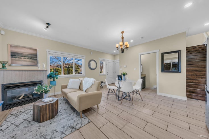 15 9811 FERNDALE ROAD - McLennan North Townhouse for Sale, 3 Bedrooms (R2960892)