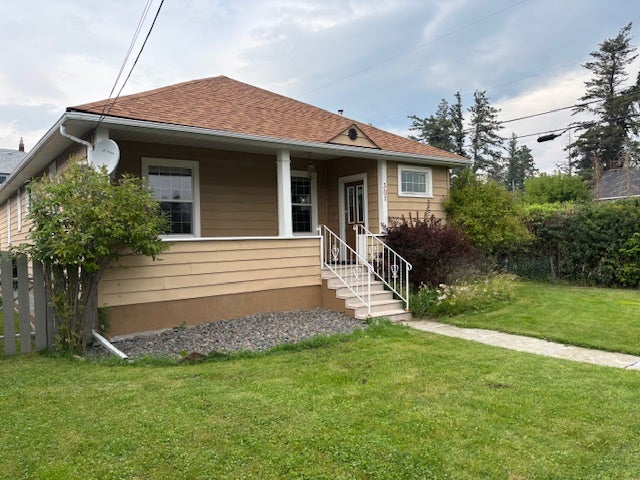 301 13th Ave South, Cranbrook, BC, V1C 2W1 - Cranbrook House for Rent, 3 Bedrooms 