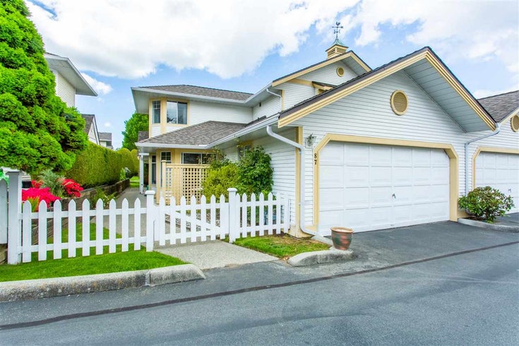 87 21138 88 Avenue - Walnut Grove Townhouse, 3 Bedrooms (R2456110)