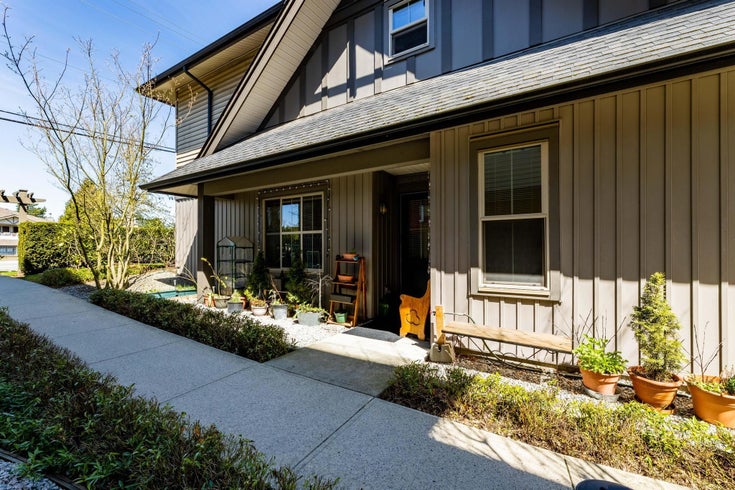 16 9525 204 Street - Walnut Grove Townhouse, 2 Bedrooms (R2772553)