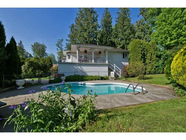 6586 180th Street - Cloverdale BC House with Acreage, 6 Bedrooms (F1440667)