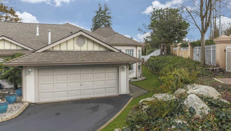 301 20655 88 Avenue - Walnut Grove Townhouse, 2 Bedrooms (R2235643)