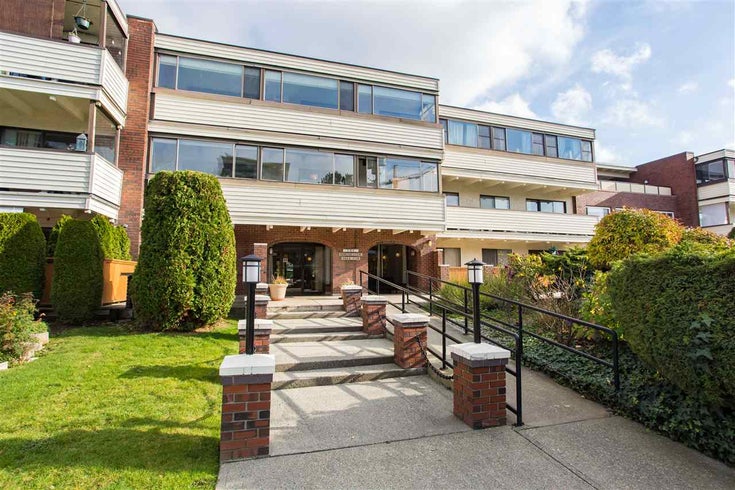 114 1448 Fir Street - White Rock Apartment/Condo, 2 Bedrooms (R2320329)