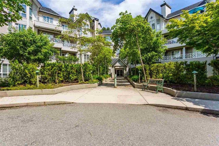 332 9979 140 Street - Whalley Apartment/Condo, 1 Bedroom (R2372155)