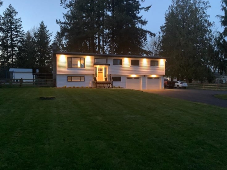 27577 84 Avenue - County Line Glen Valley House with Acreage, 4 Bedrooms (R2575837)
