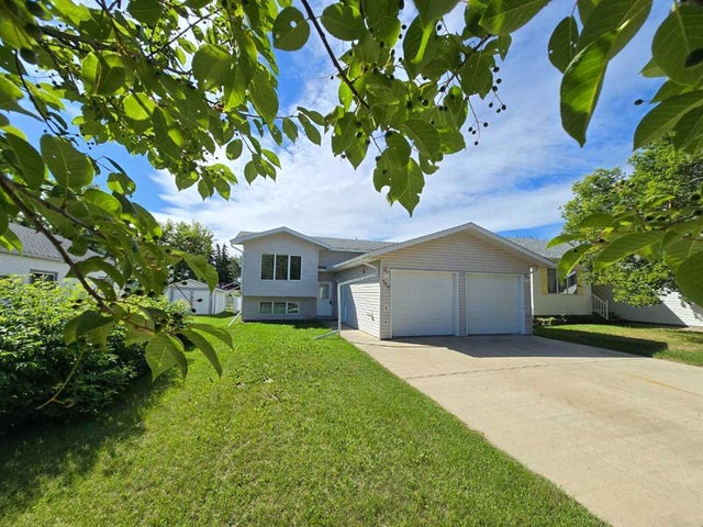 4815 54 Avenue  - Other Detached for Sale, 4 Bedrooms (A2237725)