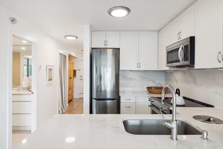 709 - 888 Pacific Street - Yaletown Apartment/Condo for Sale, 1 Bedroom (R2998129)