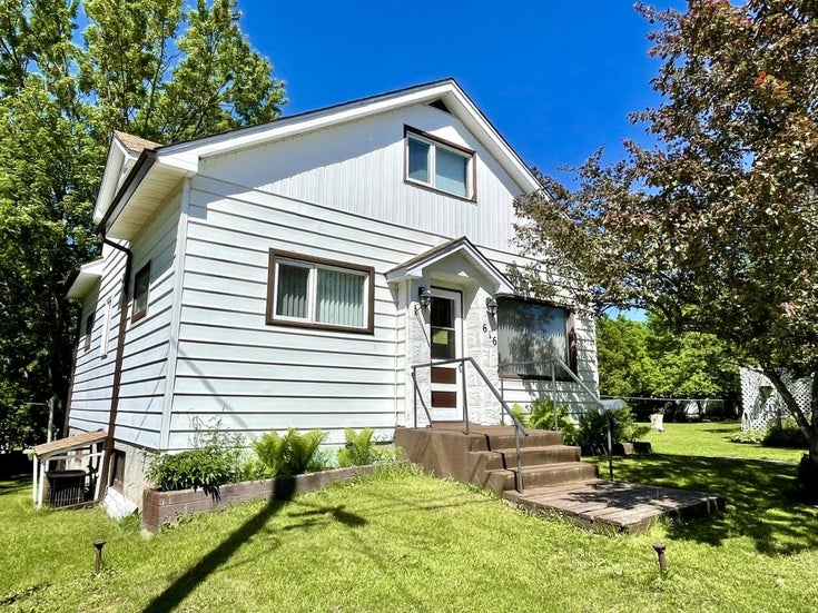 616 Eighteenth Avenue North - Kenora House