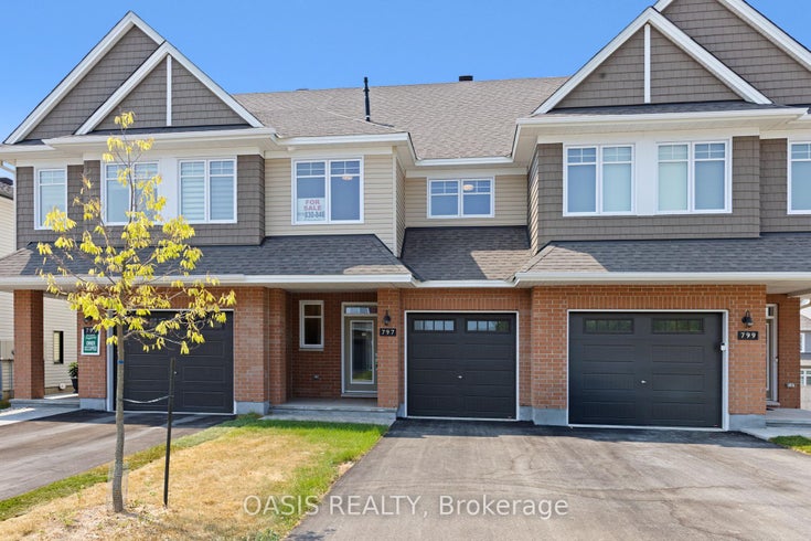 797 Antonio Farley Street - 1110 - Camelot Att/Row/Townhouse for Sale, 3 Bedrooms (X12411580)