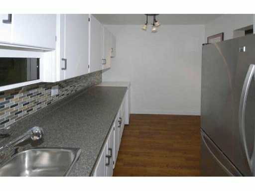 # 301 3901 CARRIGAN CT - Government Road Apartment/Condo for sale, 2 Bedrooms (V993954) #6