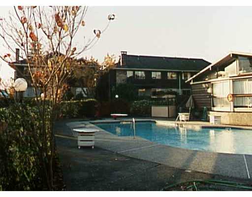 # 606 555 W 28TH ST - Upper Lonsdale Apartment/Condo, 2 Bedrooms (V210435)