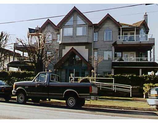 # 102 1535 CHESTERFIELD AV - Central Lonsdale Single Family Residence, 1 Bedroom (V222456)