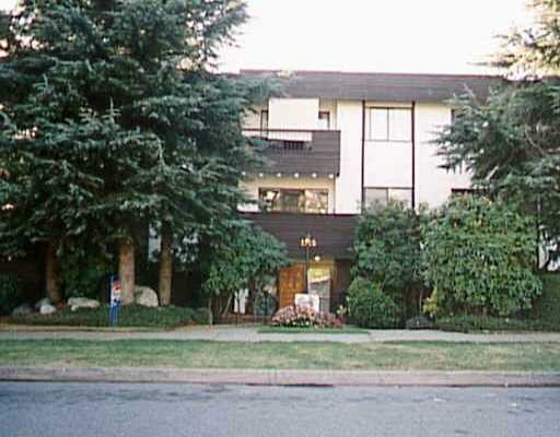 # 302 1515 CHESTERFIELD AV - Central Lonsdale Apartment/Condo, 1 Bedroom (V348203)