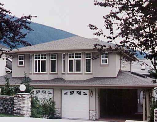 106 GLENMORE DR - Glenmore Duplex, 3 Bedrooms (V384765)