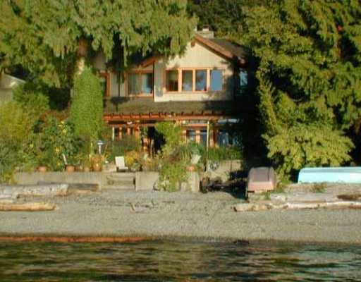 31 BRUNSWICK BB - Lions Bay Single Family Residence, 3 Bedrooms (V522053)