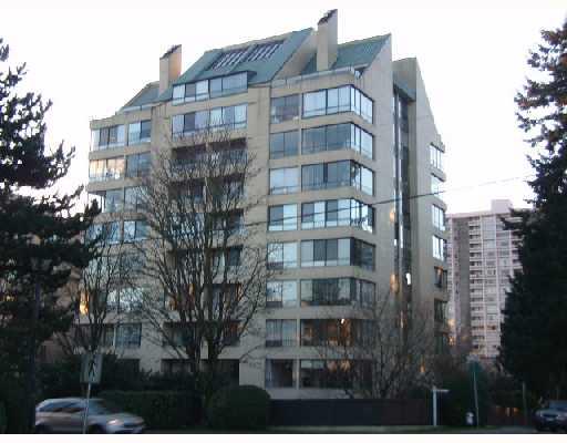 # 202 1412 ESQUIMALT AV - Ambleside Apartment/Condo, 2 Bedrooms (V765845)