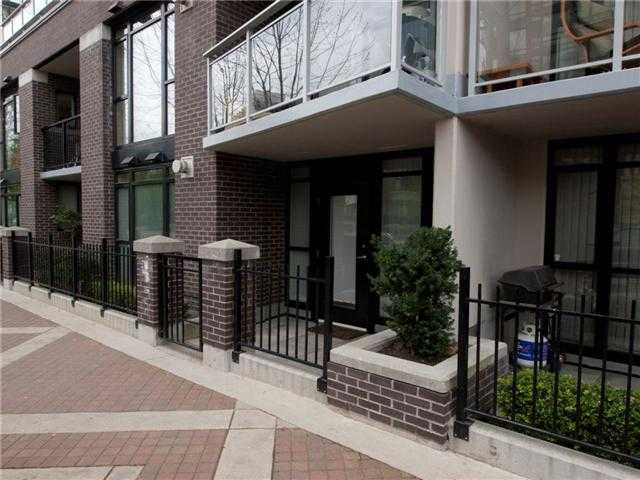 # 103 175 W 1ST ST - Lower Lonsdale Apartment/Condo, 1 Bedroom (V823362)