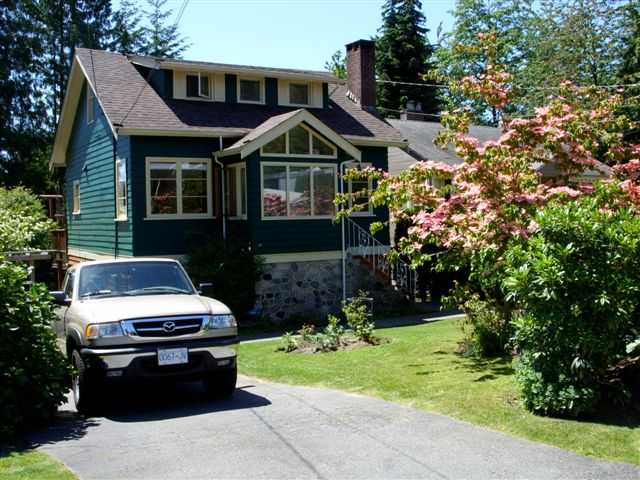 1559 DOVERCOURT RD - Lynn Valley Single Family Residence, 3 Bedrooms (V874644)