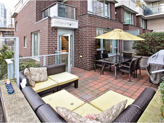 1438 SEYMOUR ME - Yaletown Townhouse, 2 Bedrooms (V932106)