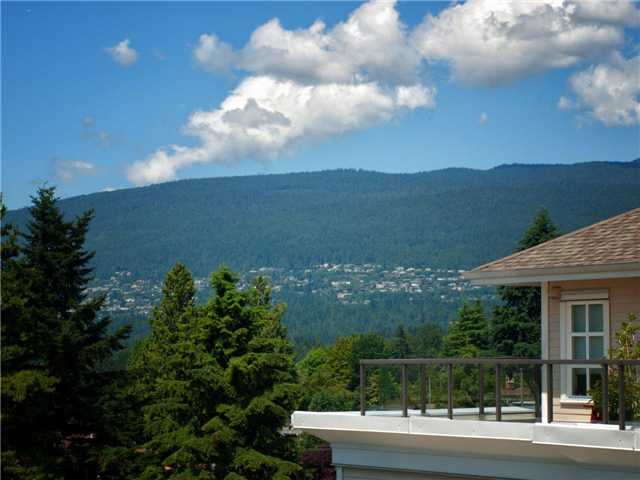 # 405 150 W 22ND ST - Central Lonsdale Apartment/Condo, 3 Bedrooms (V960781)