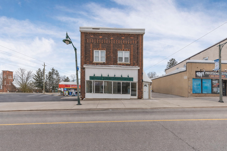 101 Main Street, Penetanguishene, Ontario L9M 1S9 - Penetanguishene commercial-retail for Rent(S12991262	)