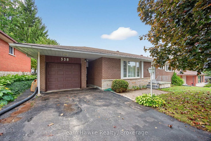 558 Russell Street - Midland Detached for Sale, 3 Bedrooms (S12428476)