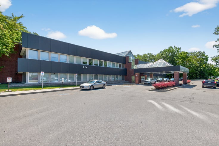 240 Penetanguishene Road Unit #206, Midland, Ontario L4R 4P4 - Midland  for Rent(S12432664	)