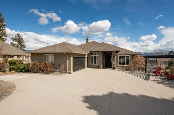 1131 Chilcotin Court - DM - Dilworth Mountain House, 4 Bedrooms (10272418)