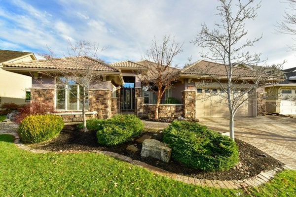 3813 Gallaghers Parkway - SE - South East Kelowna House, 3 Bedrooms (10243951)