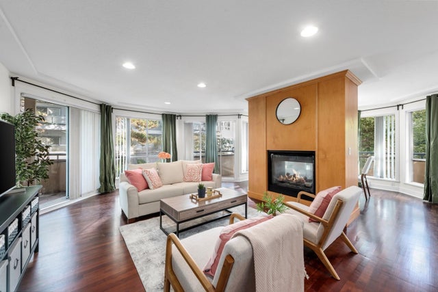 107 - 8600 Lansdowne Road - Brighouse Apartment/Condo for Sale, 2 Bedrooms (R3017857)