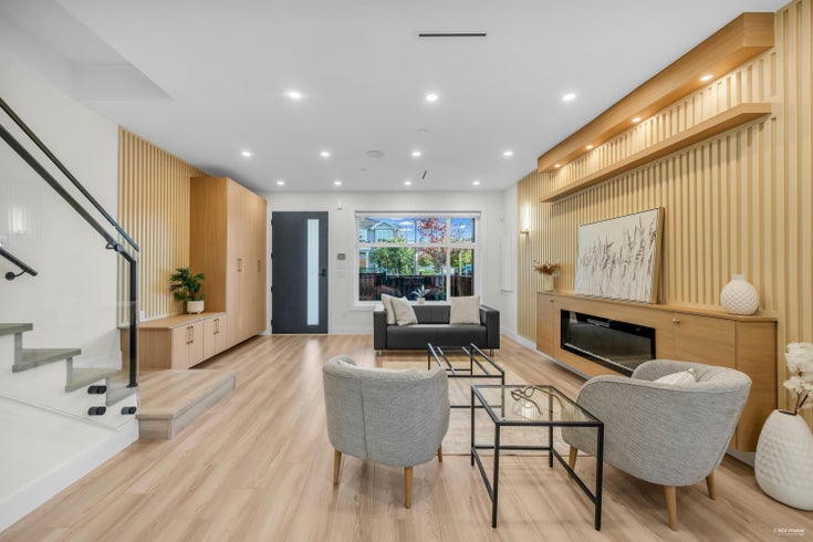 1 - 2705 E 3rd Avenue - Renfrew VE Half Duplex for Sale, 4 Bedrooms (R3069785)