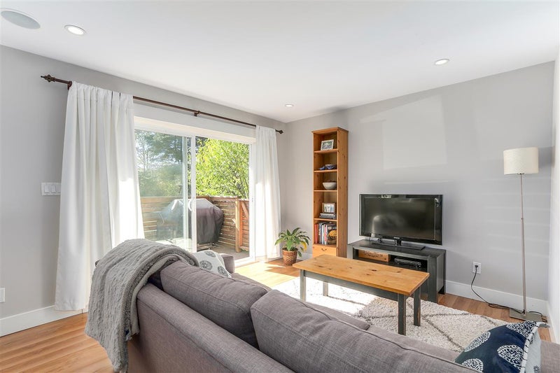 10 308 W 2ND STREET - Lower Lonsdale Apartment/Condo for sale, 2 Bedrooms (R2238729) #4