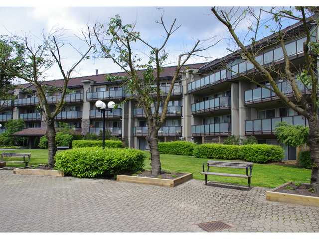 # 121 4373 HALIFAX ST - Brentwood Park Apartment/Condo for sale, 1 Bedroom (V895465) #1