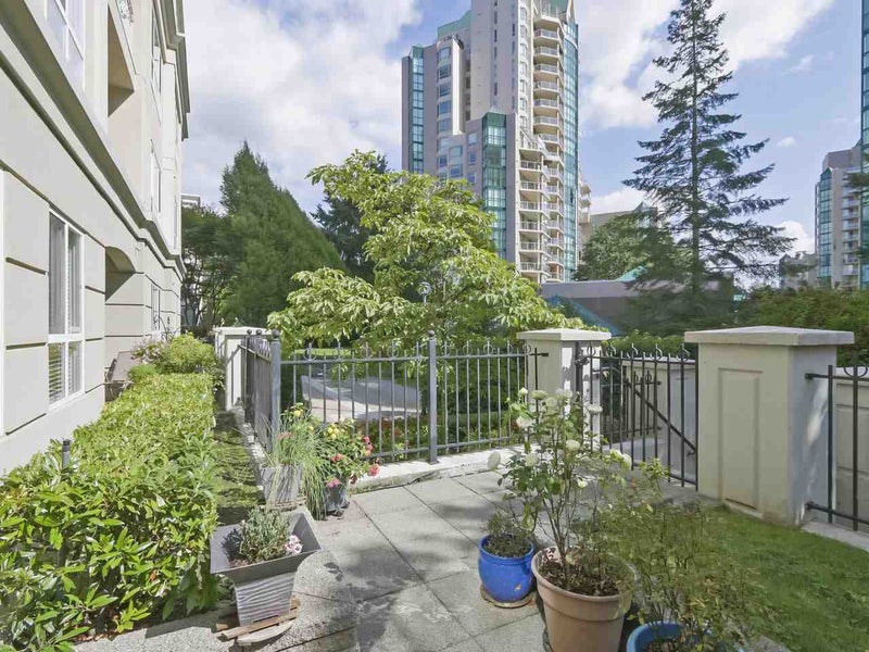 113 3098 GUILDFORD WAY - North Coquitlam Apartment/Condo for sale, 2 Bedrooms (R2398699) #1