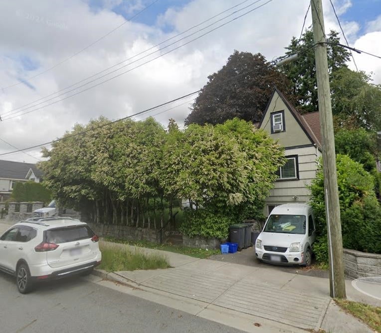 949 Harris Avenue - Maillardville Single Family Residence for Sale, 4 Bedrooms (R3002540) #1